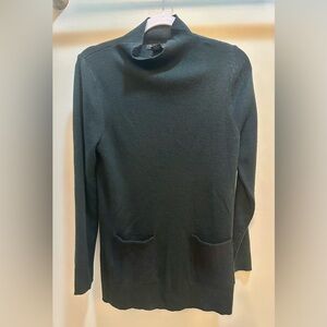 Tahari Sweater Women L Black Long Sleeve High Neck Front Pockets Wool Blend
